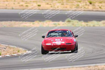 media/May-31-2025-CalClub SCCA (Sat) [[2c1a04e1ee]]/Qualifying/Group 5/Turn 4/